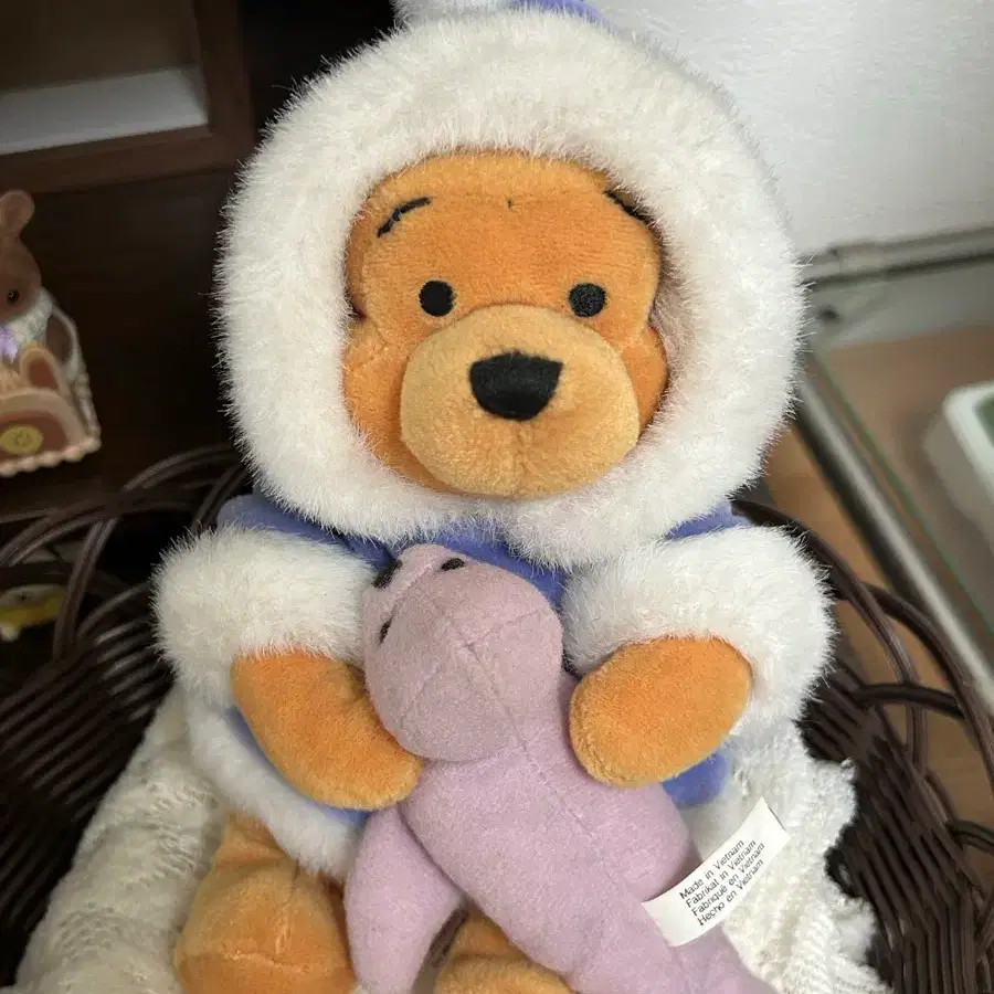 빈티지 곰돌이 푸 에스키모 인형