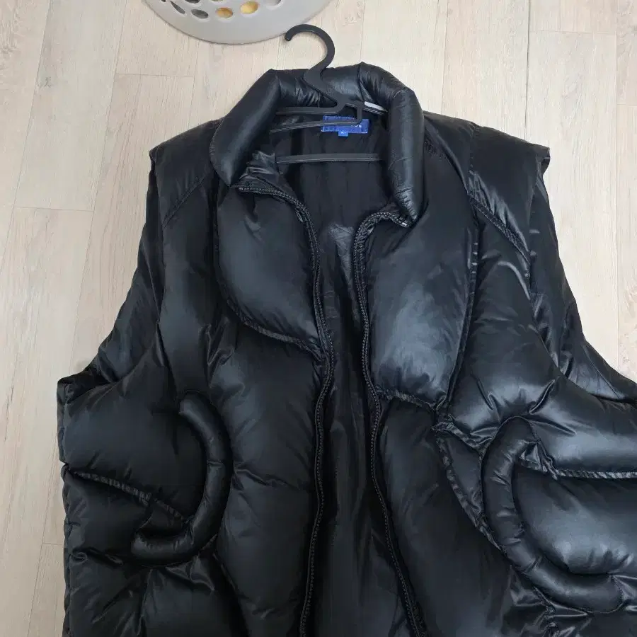 아더에러 패딩 조끼 A1