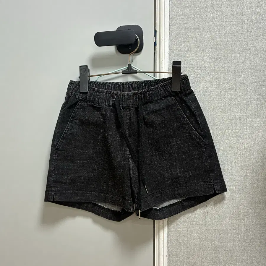 [새상품] 청 데님 숏팬츠