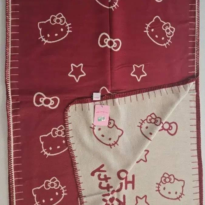 헬로키티 레드 목도리 미사용