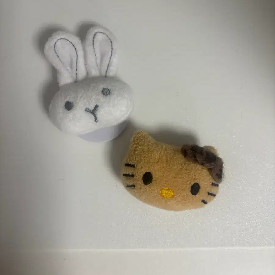 태닝갸루키티,토끼 인형 그립톡