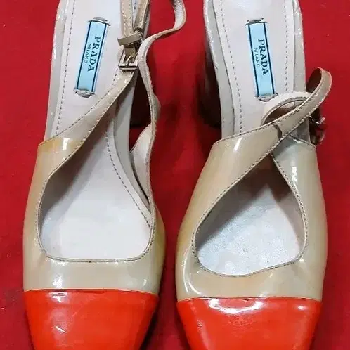 프라다 샌들 베이지 오렌지 배색