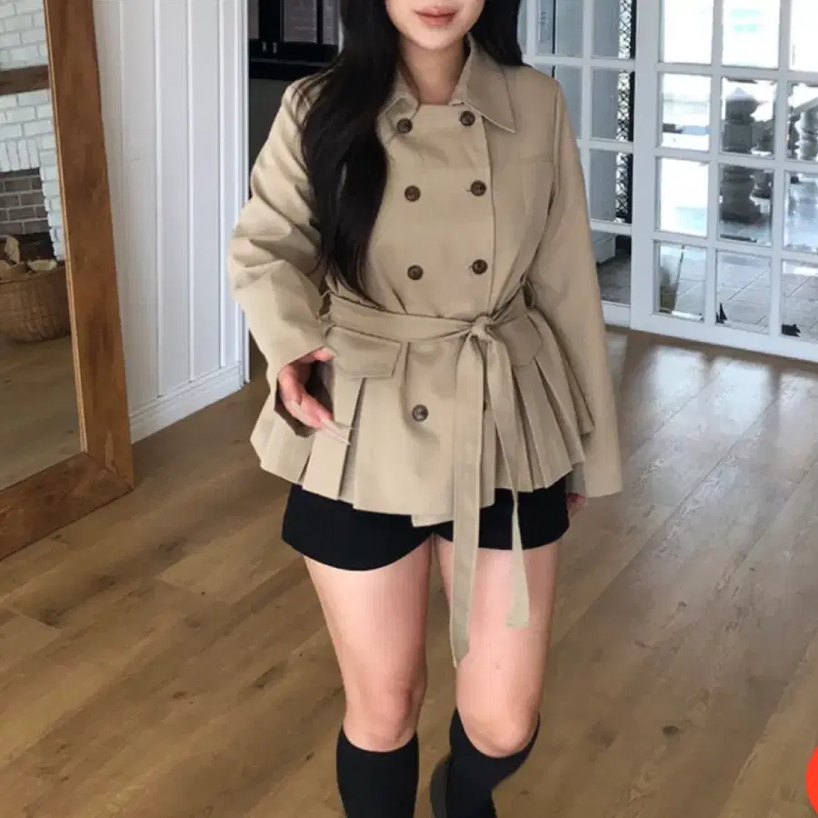 [새상품,원가이하]데이지투엘 위니 카라핀턱 투버튼 트렌치자켓 연베이지 6677