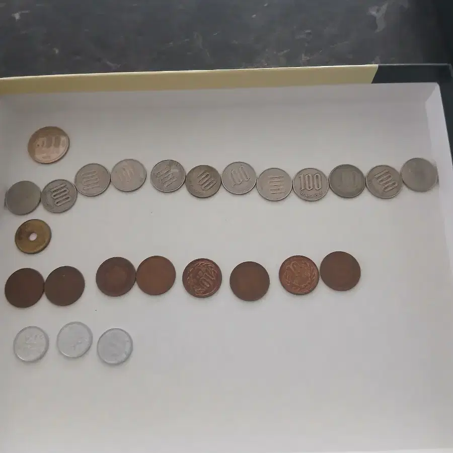 일본 동전 세트 (100엔 500엔 10엔 1엔)