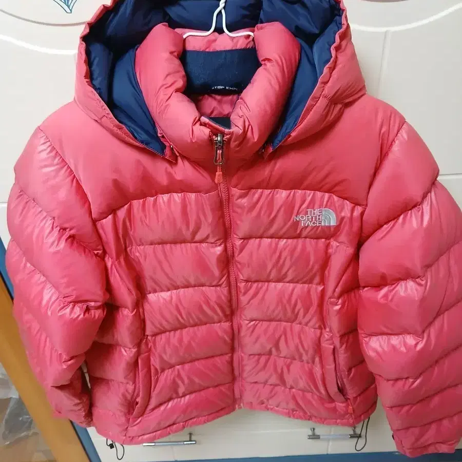 노스페이스 핑크 구스패딩 드라이완료