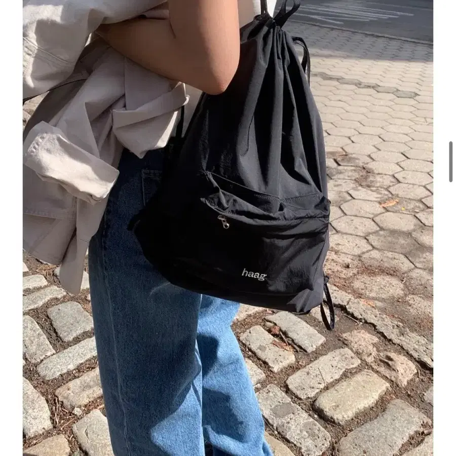 헤이그 블랙 스트링 백팩 haag a string backpack