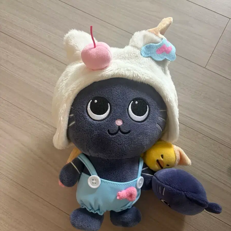 토냥덕 20cm인형