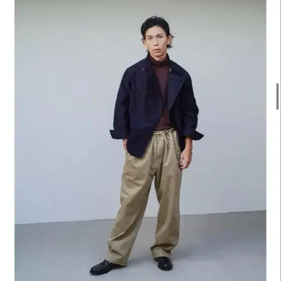 레시타 가먼트 오버 팬츠 판매합니다