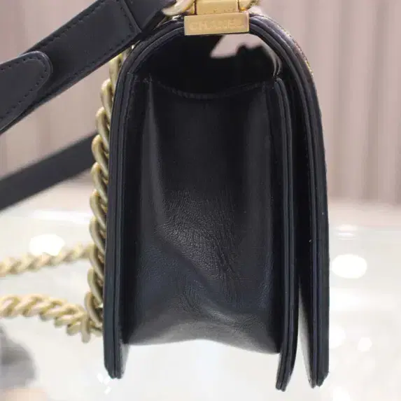 샤넬 중고 보이백 시즌 체인 숄더백 a67086 블랙 사진 2