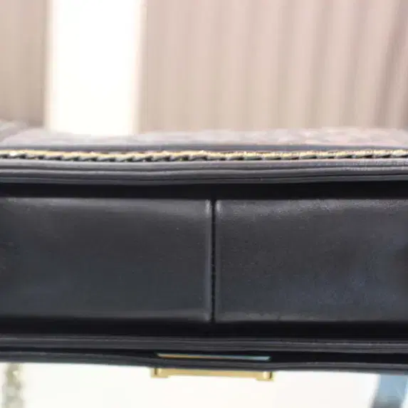 샤넬 중고 보이백 시즌 체인 숄더백 a67086 블랙 사진 4