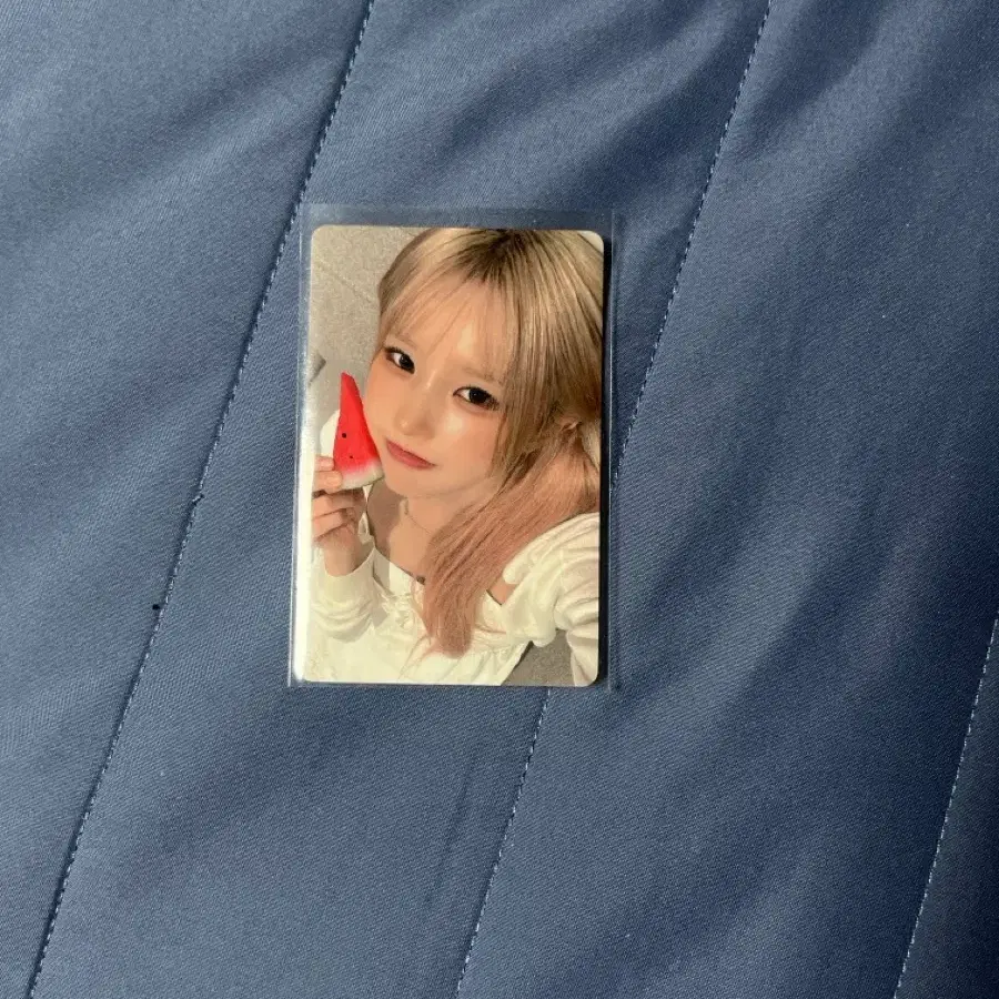 프로미스나인 송하영 뮤직아트 포카