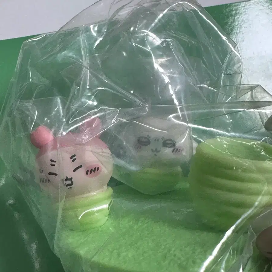 치이카와 인어섬 데스크탑 모몽가 카니