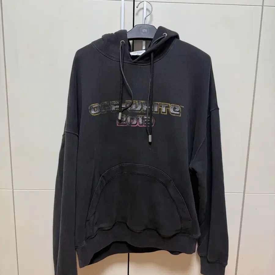 23FW 오프화이트 후드