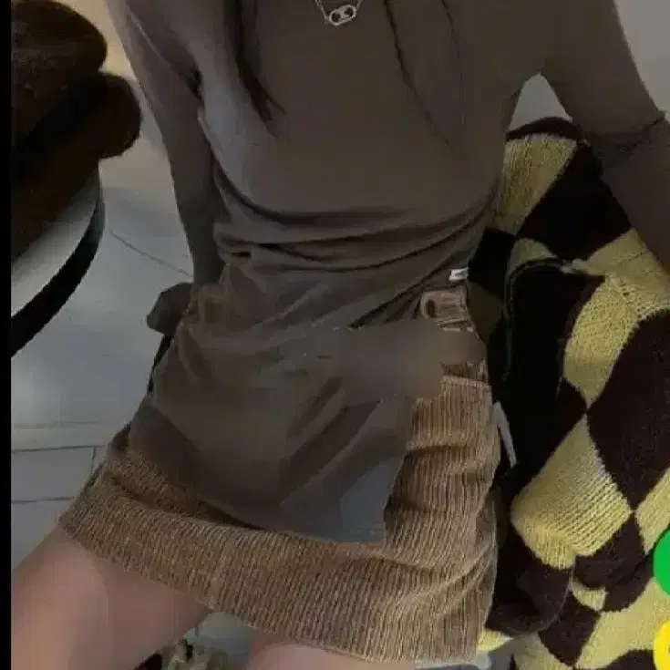 새상품)메이메이 트임 티셔츠