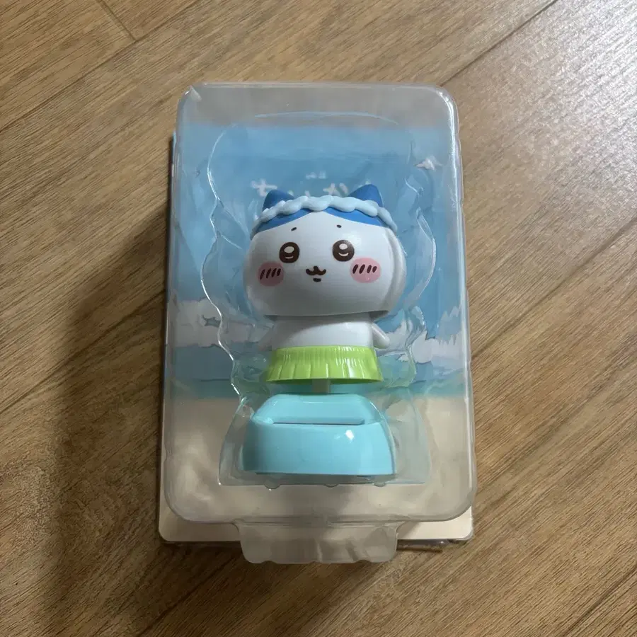 미개봉) 하치와레 치이카와 인어섬 유라유라 솔라 피규어