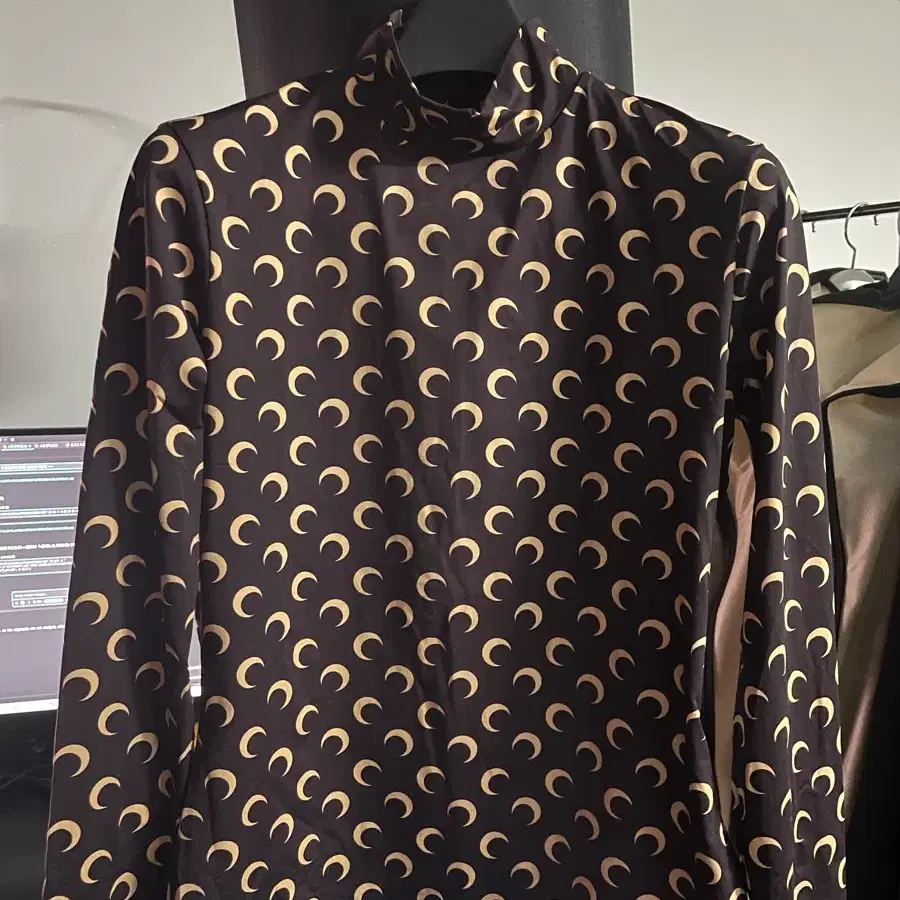 마린세르 하이넥 문 탑 브라운