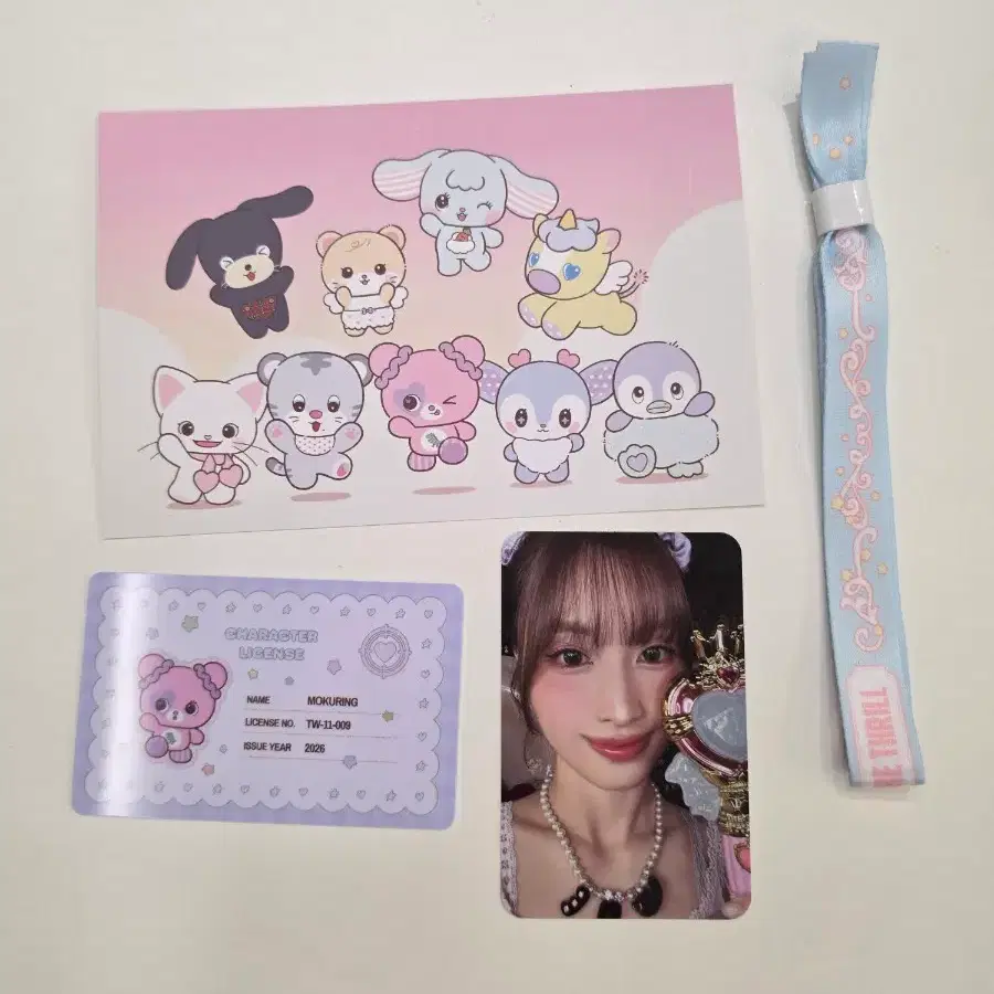 트와이스 11주년 팝업 모모미션모카 일괄양도(마지막1set)