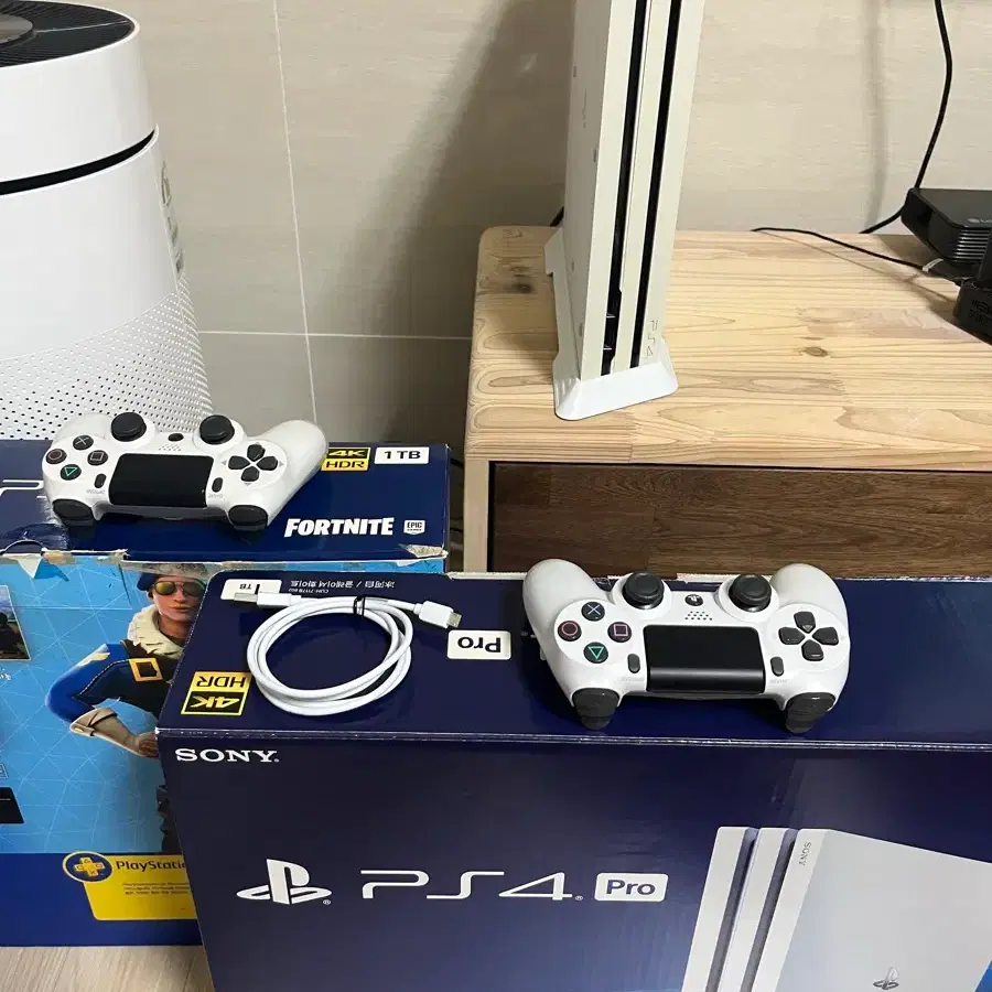 ps4 pro 플스 프로(화이트) a급 판매