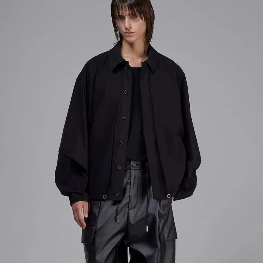 송지오 23fw 딥 다트 카라 넥 점퍼