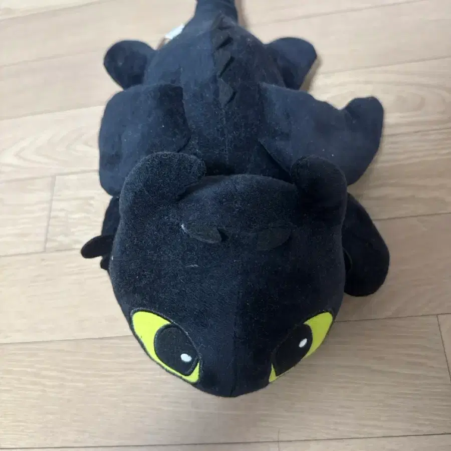 투슬리스 인형