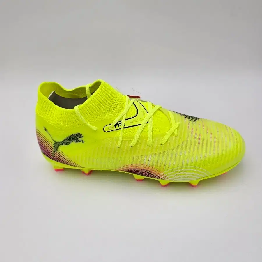 [새상품][230] 푸마 FUTURE 8 PRO FG/AG Jr Yellow-Black-Sun Struck 새상품 (108142 03)