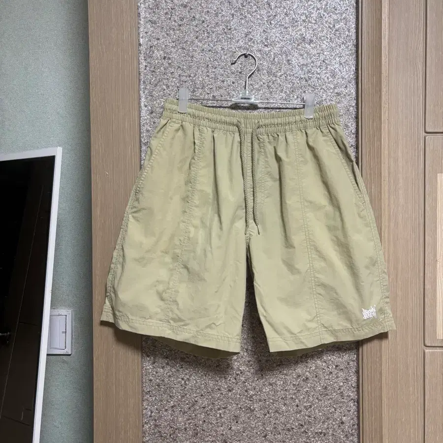 브라운브레스 반바지