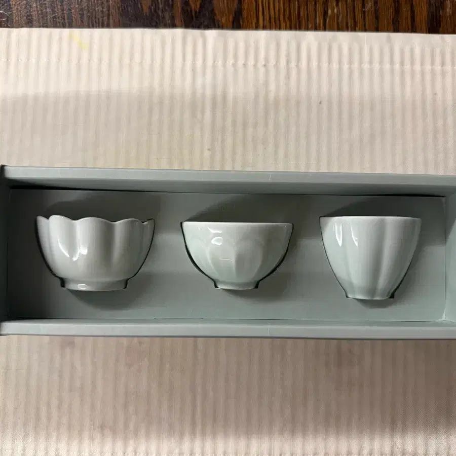 (미사용) 국립중앙박물관 고려청자 자뇨ㅔ트