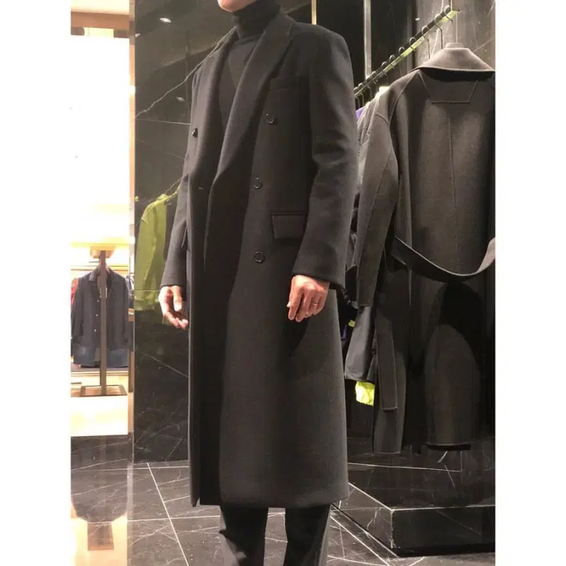 준지 차은우착장 18FW 더블 피크드 라펠 롱코트 블랙 44