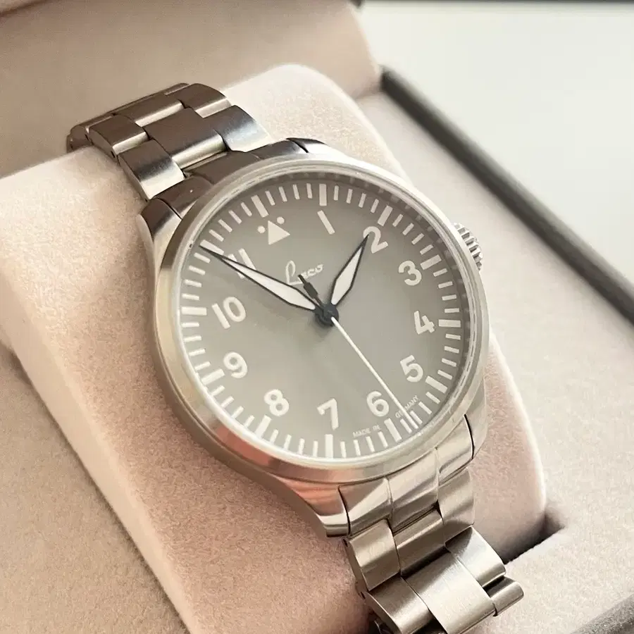 라코 아우크스부르크 그레이 39mm