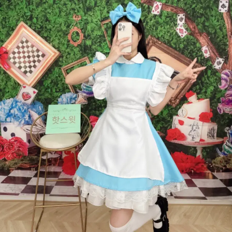 졸업사진 앨리스 코스튬 판매해요