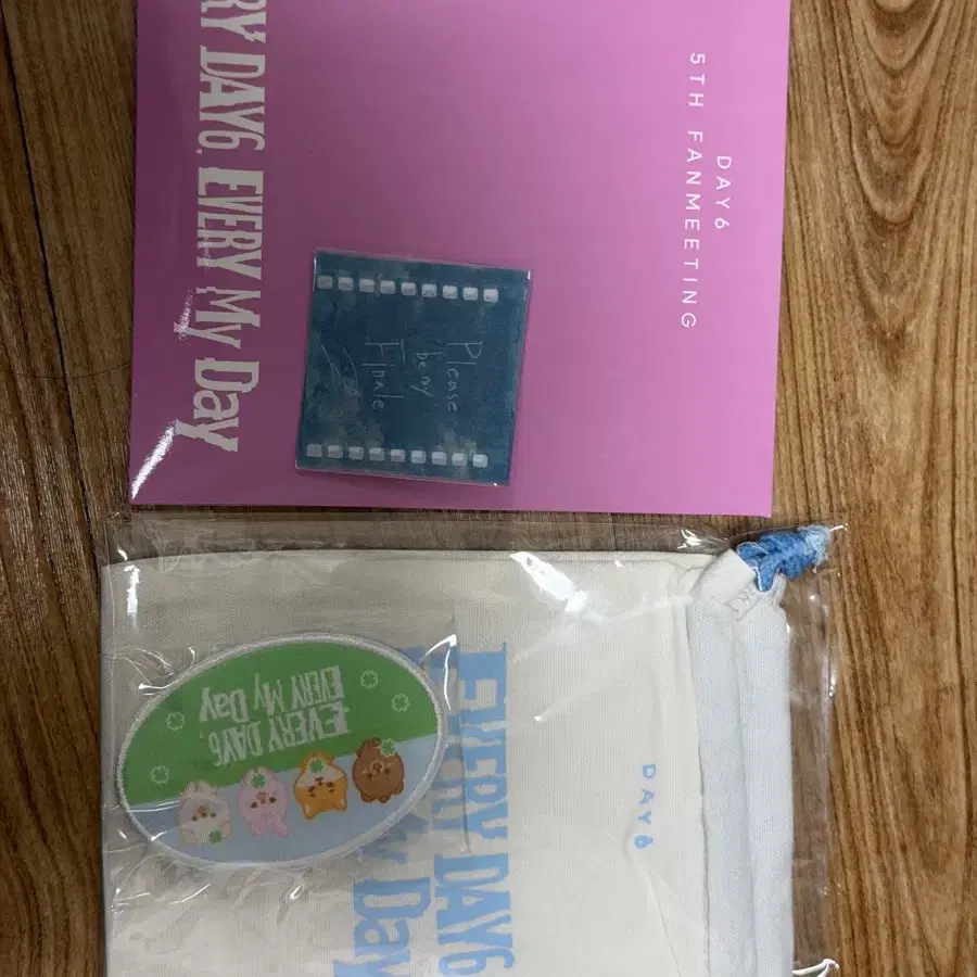 데이식스 팬미팅 막콘 입장키트 + 마데기프트
