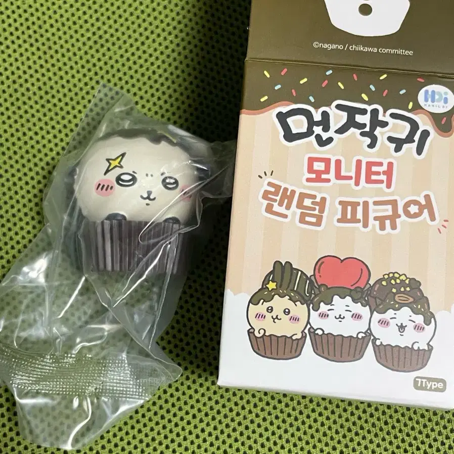 먼작귀 모니터 랜덤 피규어 랏코 컵케이크