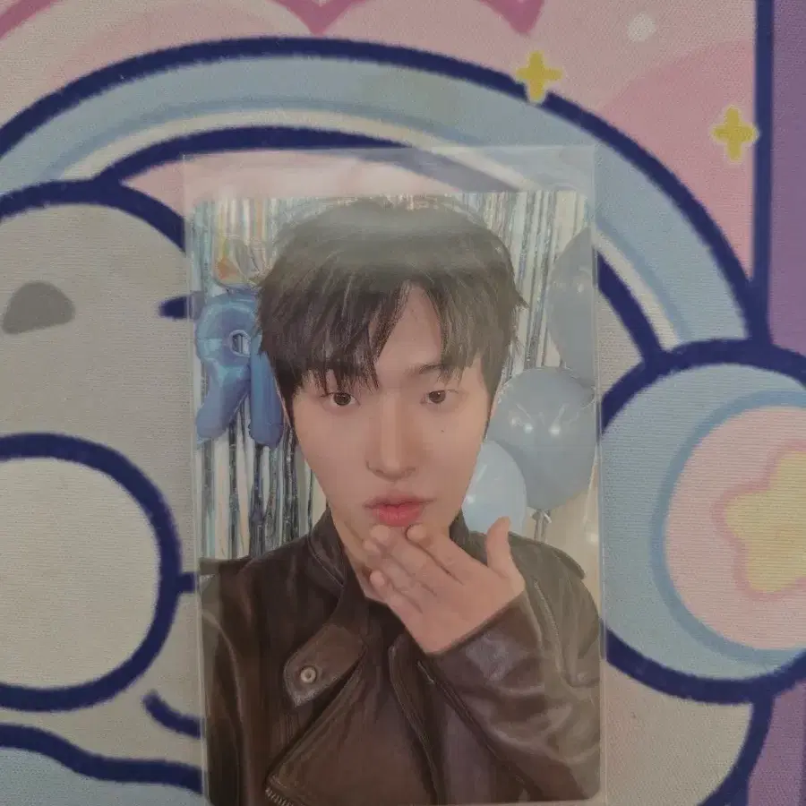 에이티즈 8주년 전시회 입장포카 민기 양도