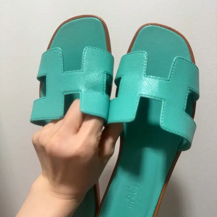 에르메스 오란 샌들 36 민트 컬러