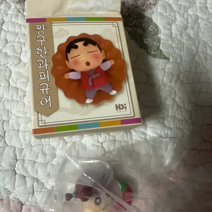 짱구 한과 피규어 유리 미개봉