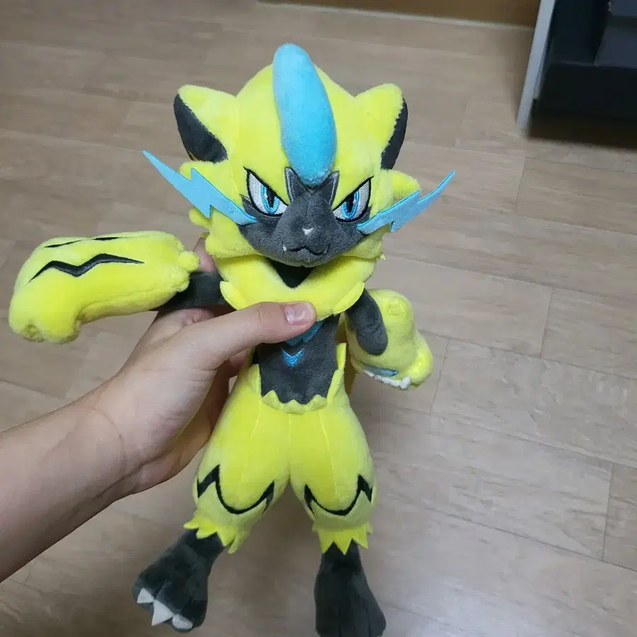 포켓몬 인형 제라오라