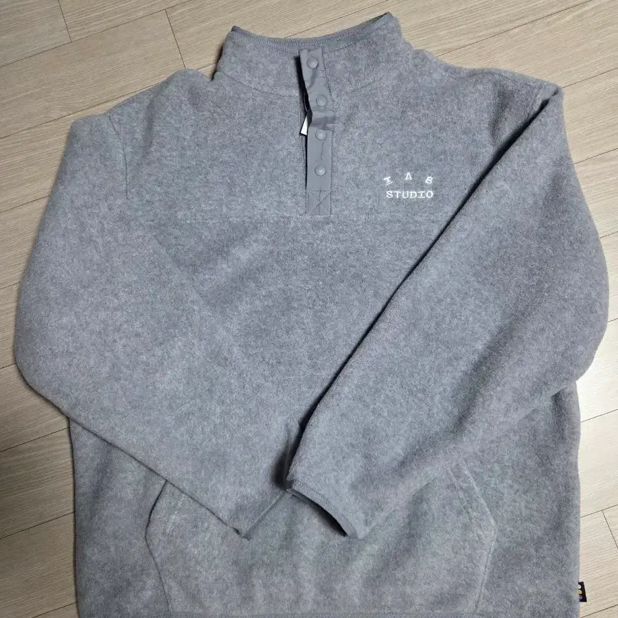 아이앱 그레이 플리스 L사이즈