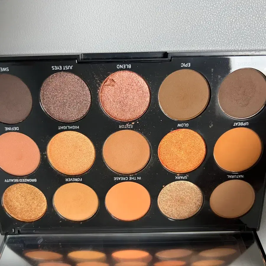 몰피 MORPHE 15구 섀도우 팔레트 (오렌지 계열)
