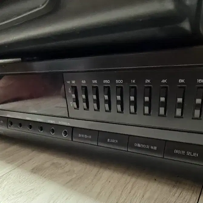 인켈 EQ-4010C 그래픽 이퀄라이저