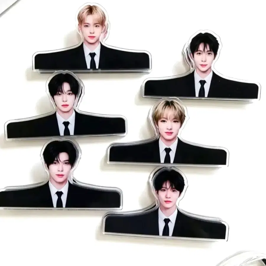 NCT WISH 리쿠 어깨깡패 북클립 집개