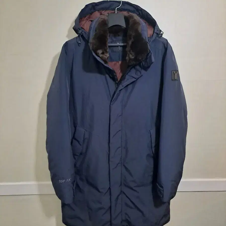 블랙야크 GORE-TEX 패딩 퍼카코트 네이비 100사이즈 (상태최고)