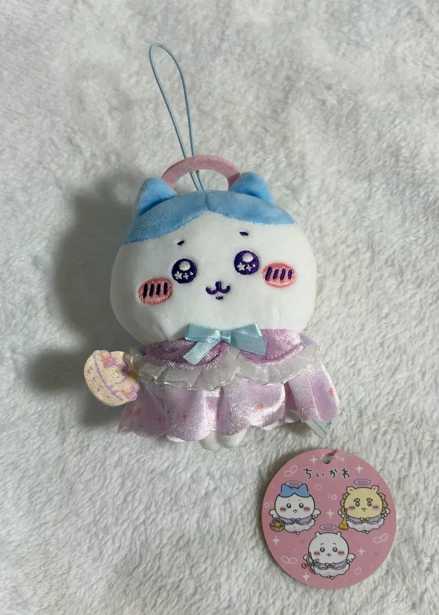 Chiikawa Angel Hachiware parade mascot