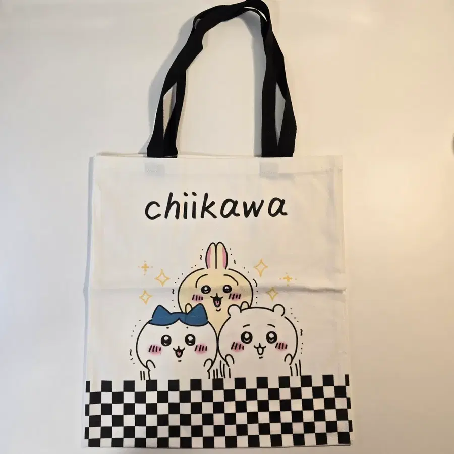 치이카와 먼작귀 캔버스 에코백 블랙 하치와레 우사기