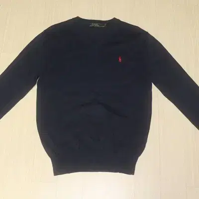 (95)1215-18C@. 폴로/네이비 브이넥 면니트