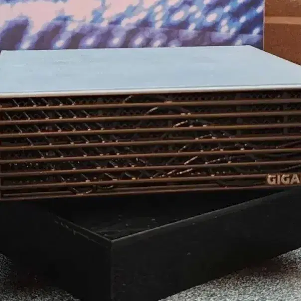 기가바이트 NVIDIA AI TOP ATOM DGX 기가바이트 NVIDIA 128GB GB10 AI 스테이션
