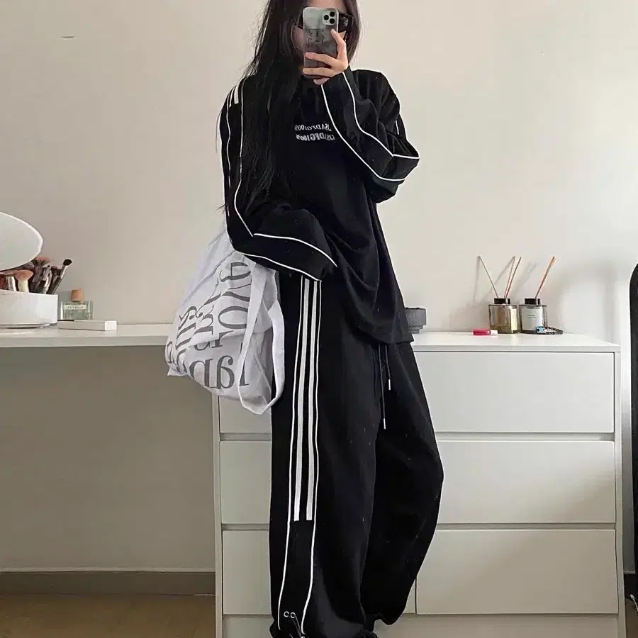 스티치 트레이닝 상의 (블랙)