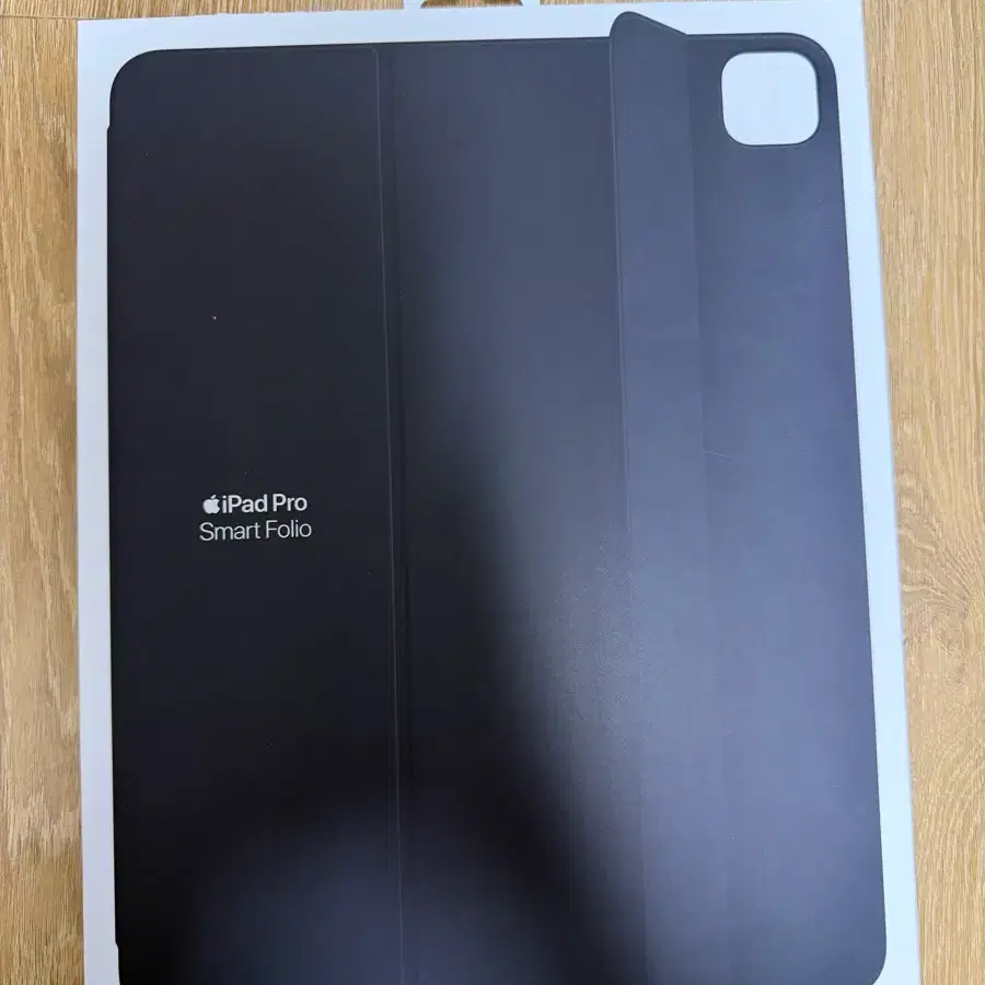 아이패드 프로 13인치 Apple 정품 Smart Folio 팝니다