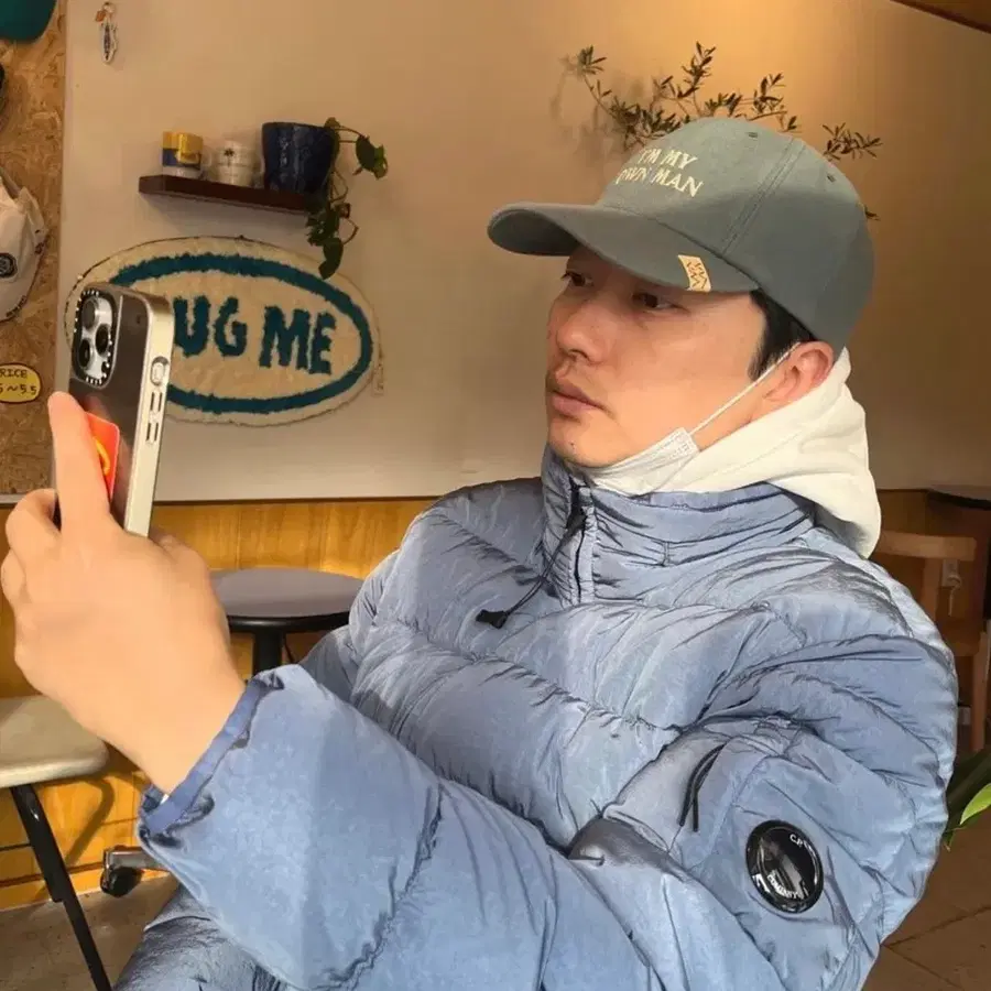 CP 컴퍼니 에코 크롬 R 이동휘 패딩 스카이블루