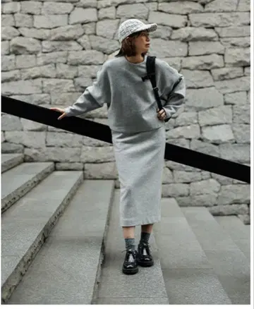 FORME BRUSHED TOP 그레이