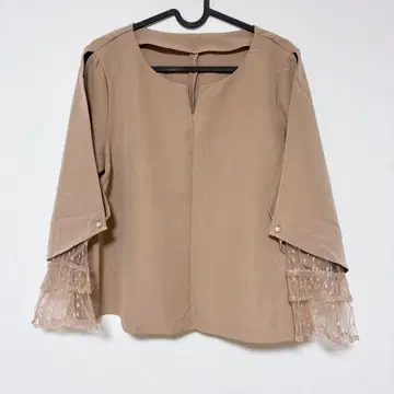 Della Luce 소매 레이스 셋업 핑크 베이지 L